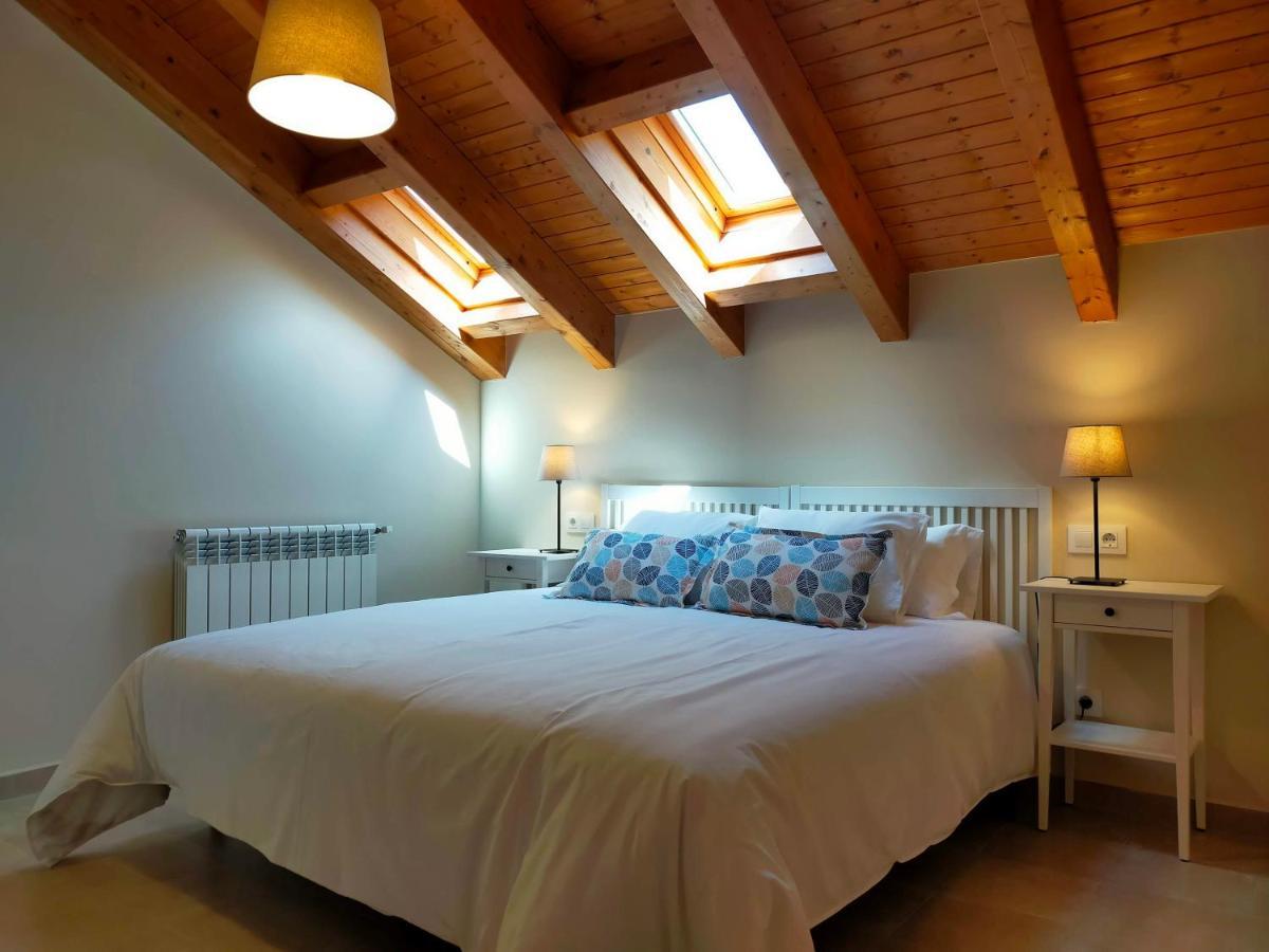 Apartamentos Turisticos La Estacion Y Estudio Onís 外观 照片